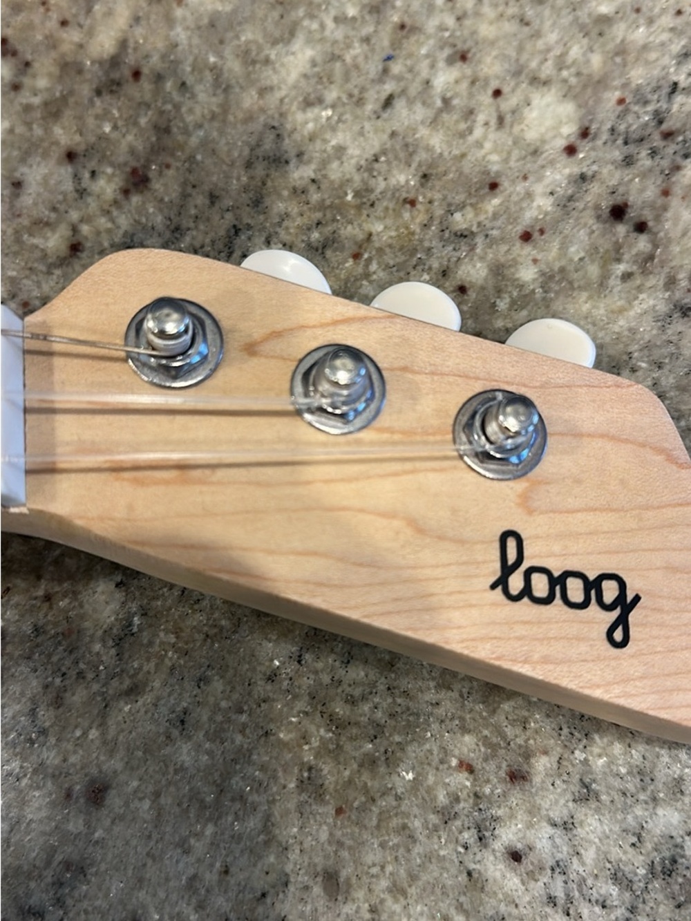 Loog mini acoustic guitar - Picture 4 of 4
